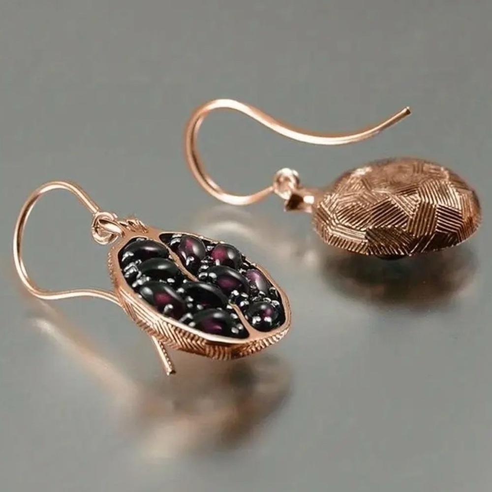 Elegant Gold pomegranate Earrings
